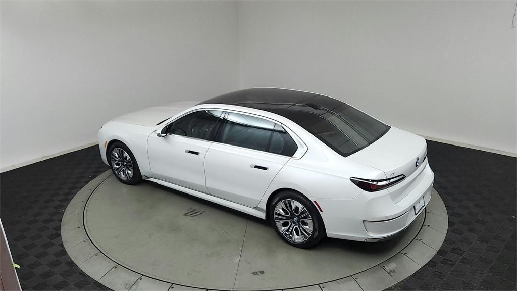 used 2024 BMW i7 car, priced at $91,990