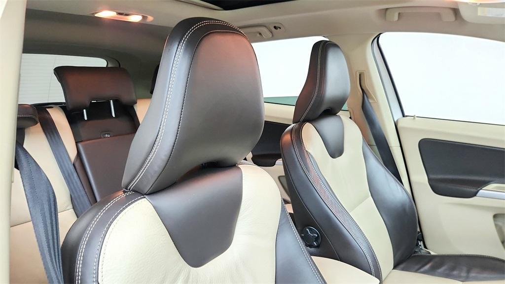 used 2012 Volvo XC60 car, priced at $10,495