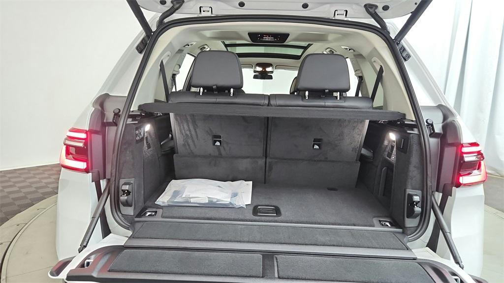 used 2024 BMW X7 car, priced at $75,370