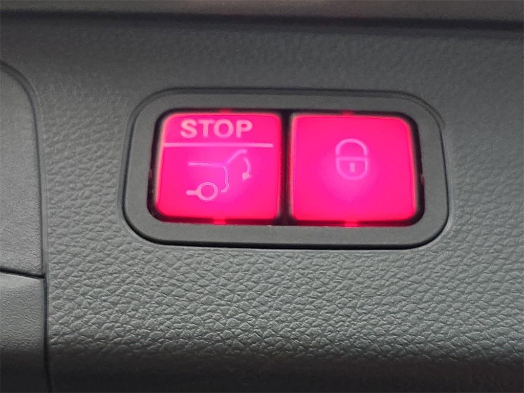 used 2019 Mercedes-Benz GLC 300 car, priced at $22,220