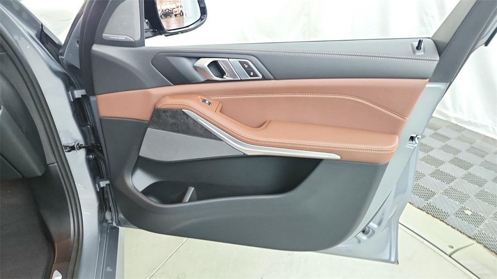 new 2026 BMW X5 car, priced at $79,725