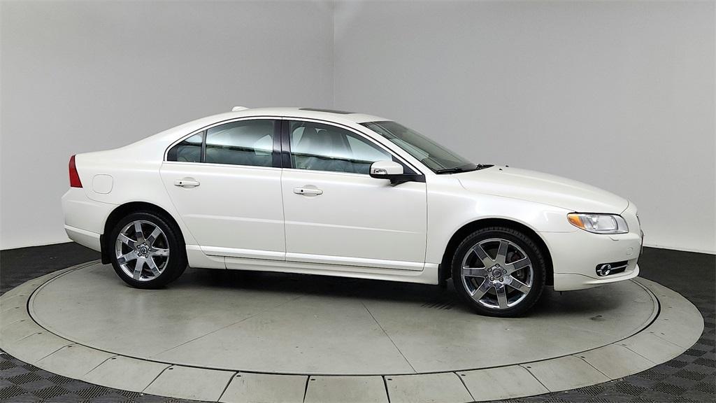 used 2007 Volvo S80 car, priced at $11,111