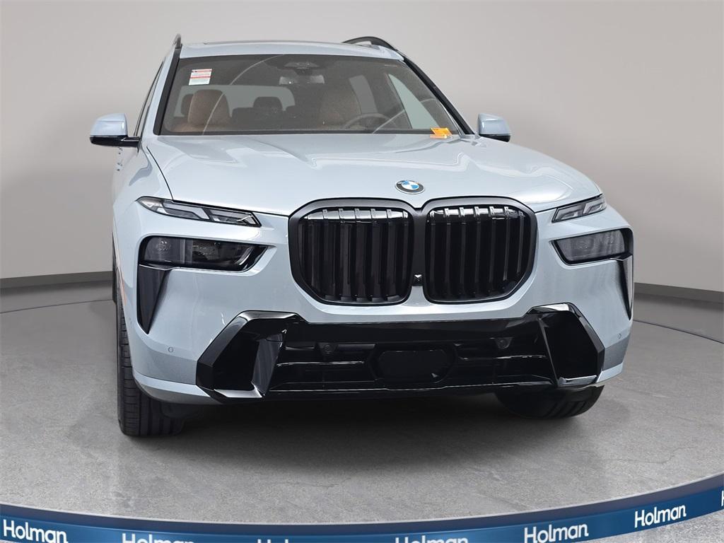 new 2026 BMW X7 car, priced at $99,175