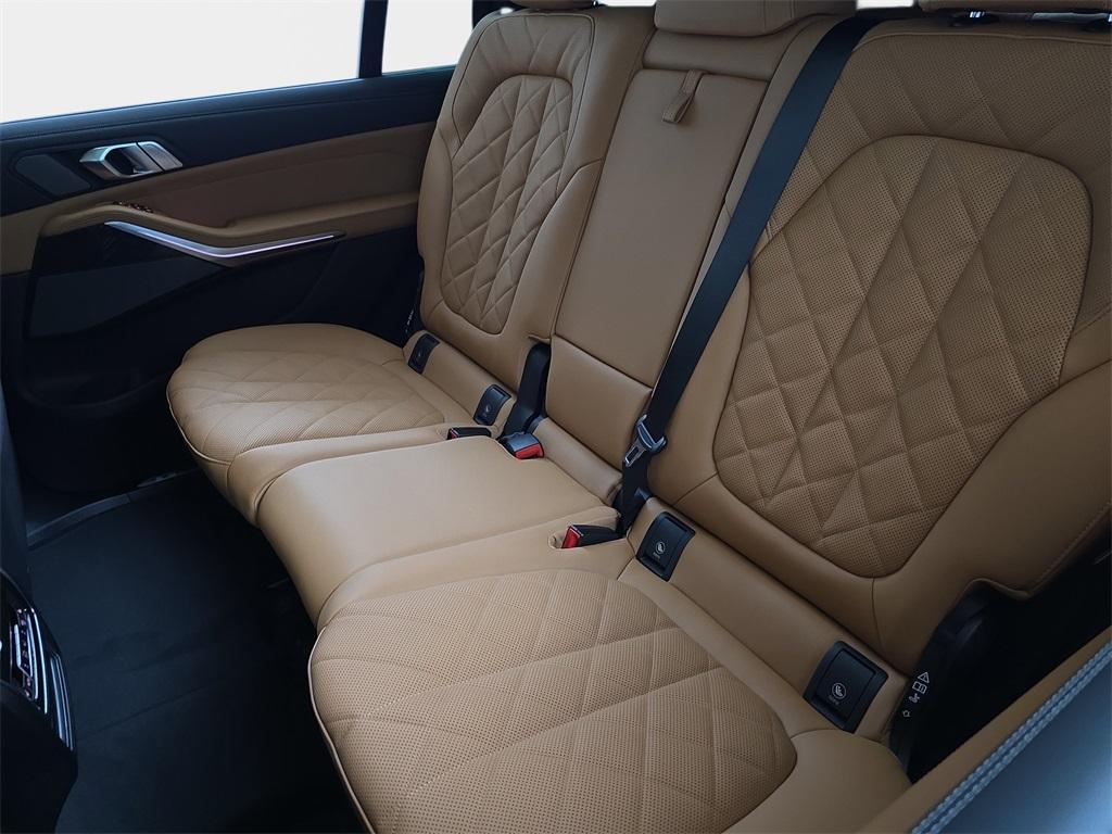 new 2026 BMW X7 car, priced at $99,175