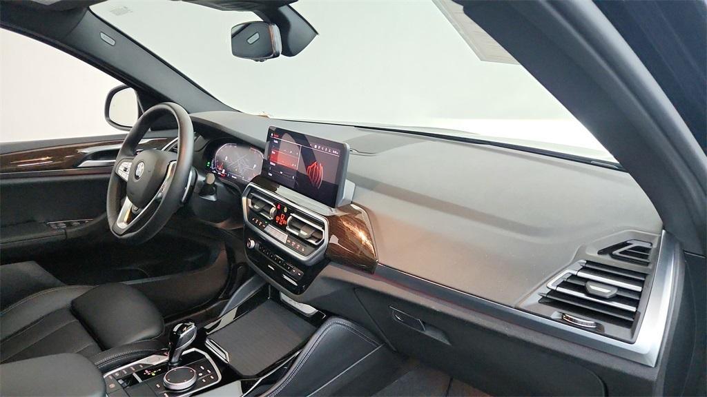 used 2024 BMW X4 car, priced at $41,998