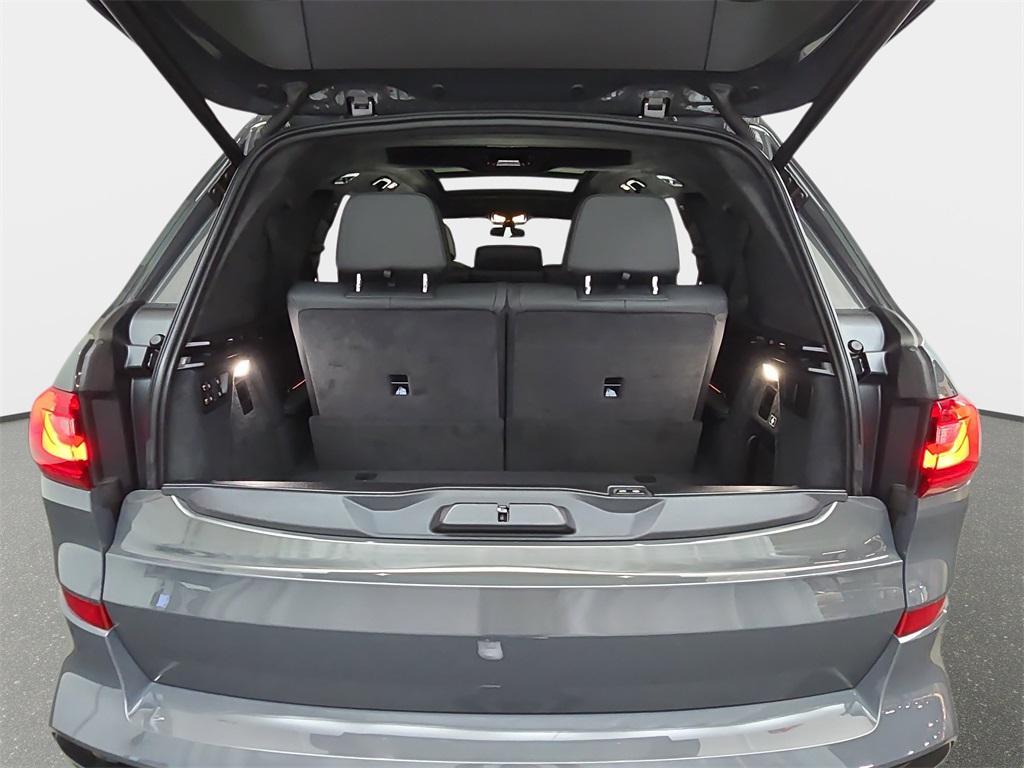 used 2022 BMW X7 car, priced at $46,220