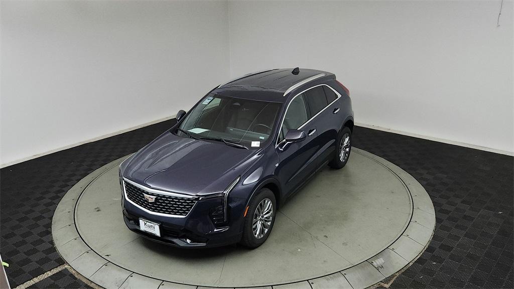 used 2024 Cadillac XT4 car, priced at $36,640