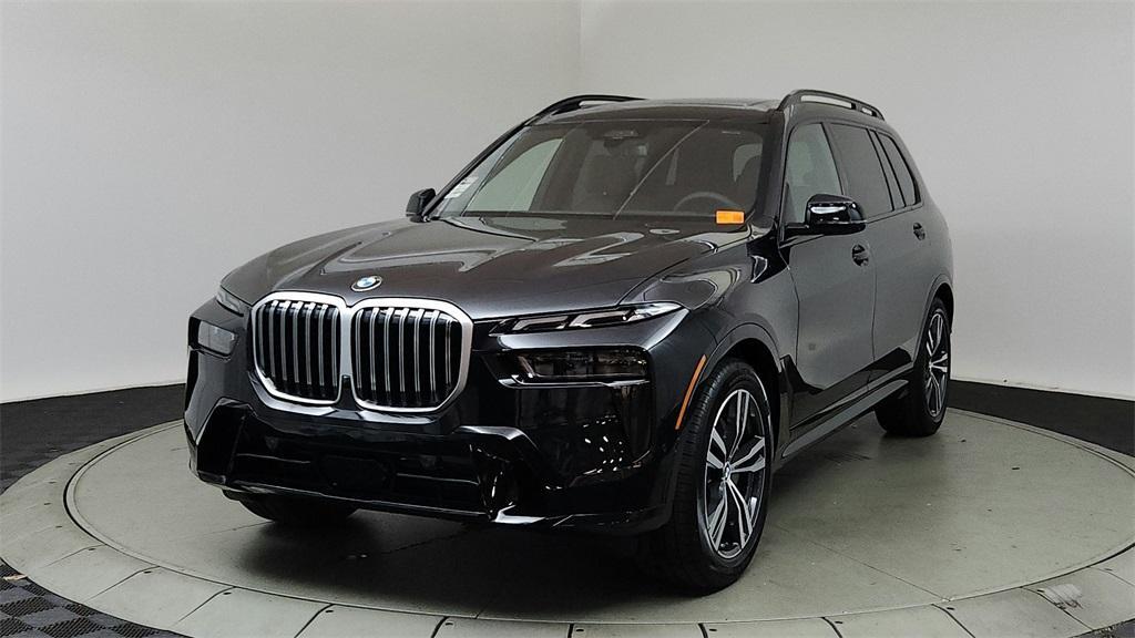 new 2025 BMW X7 car, priced at $98,185