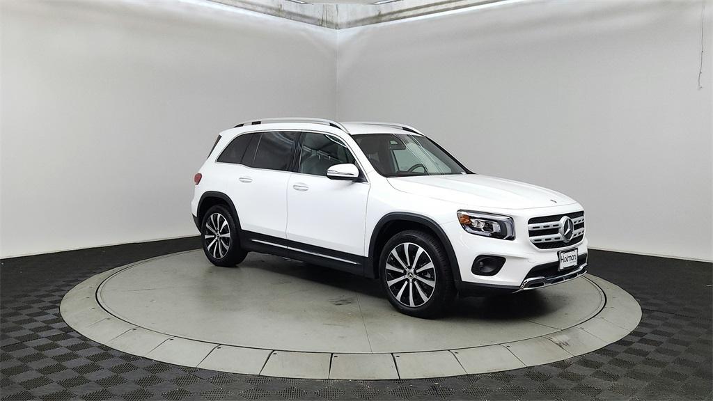 used 2023 Mercedes-Benz GLB 250 car, priced at $36,770