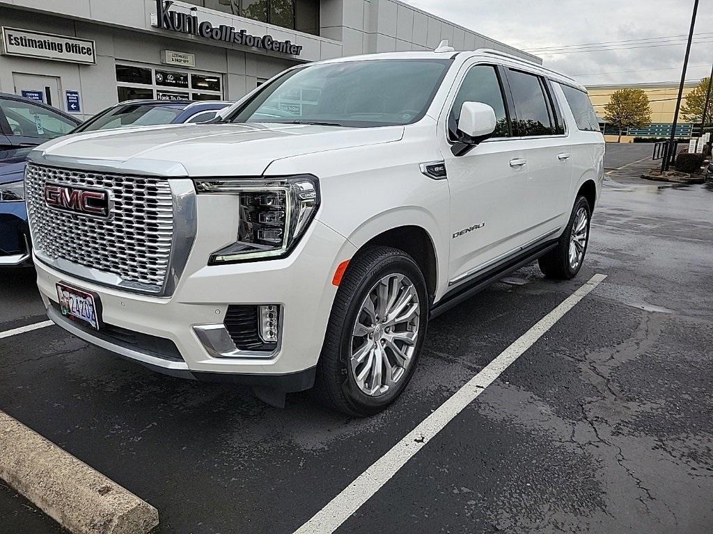 used 2022 GMC Yukon XL car, priced at $57,910