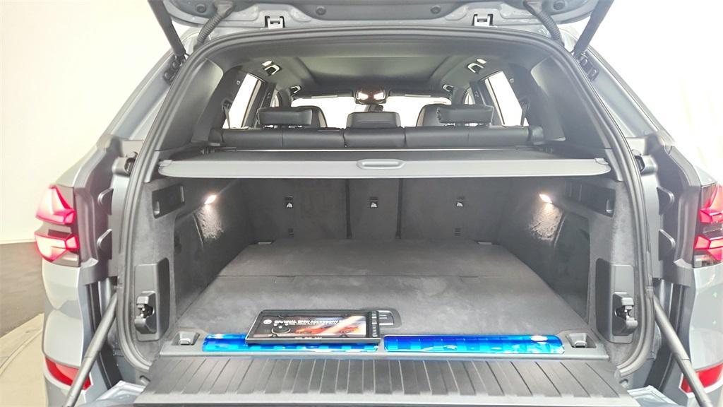 new 2026 BMW X5 PHEV car, priced at $86,990