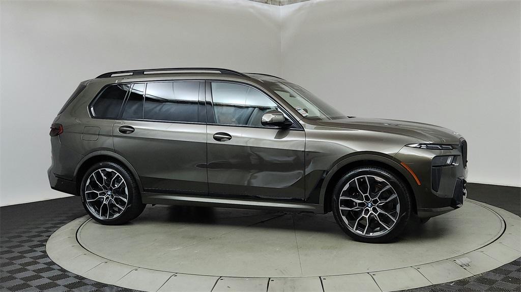 new 2025 BMW X7 car, priced at $98,810