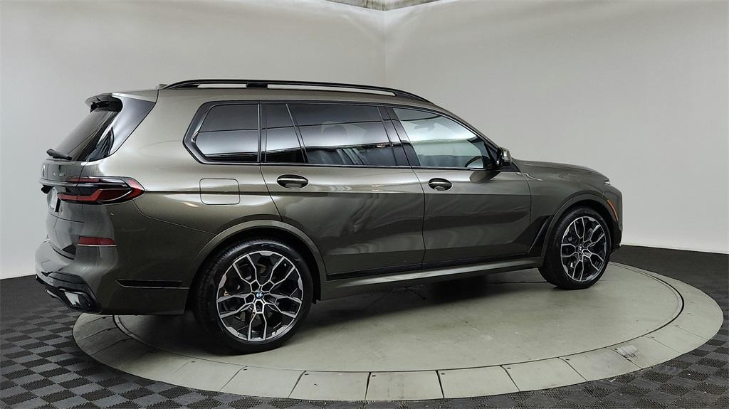 new 2025 BMW X7 car, priced at $98,810