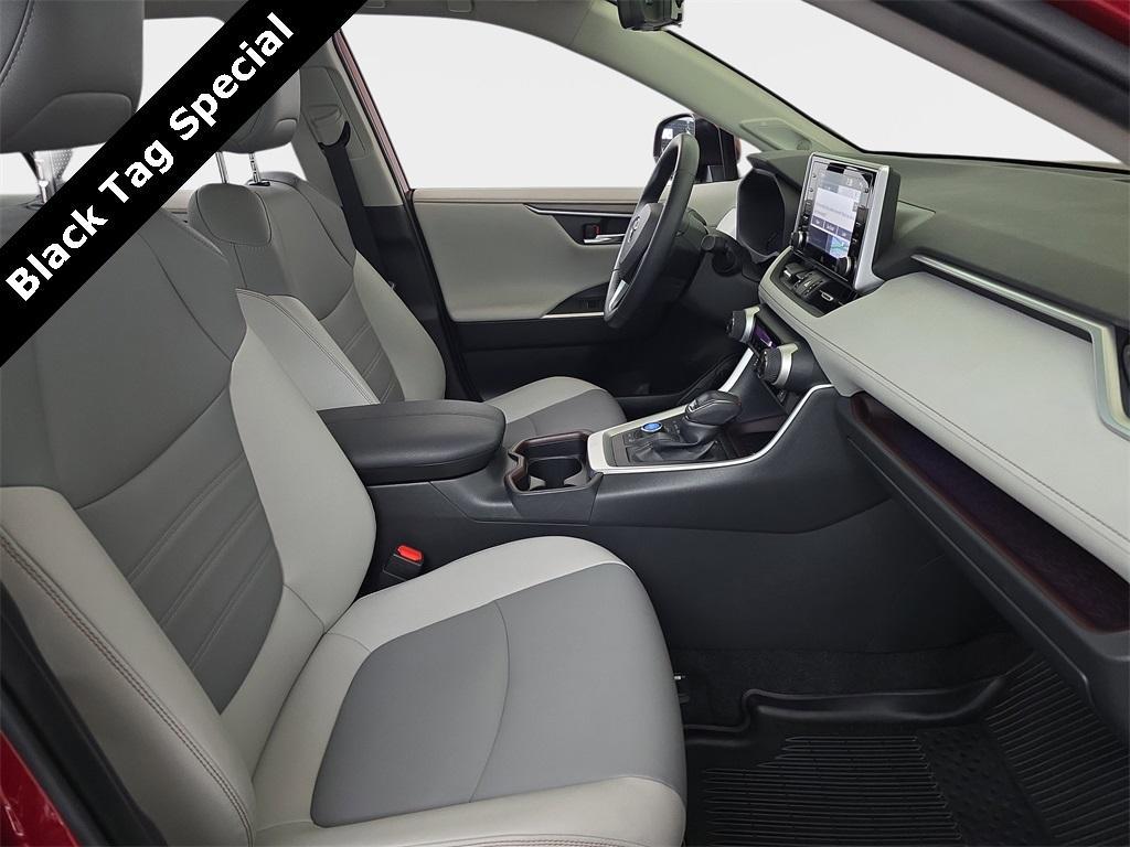 used 2019 Toyota RAV4 car, priced at $28,977