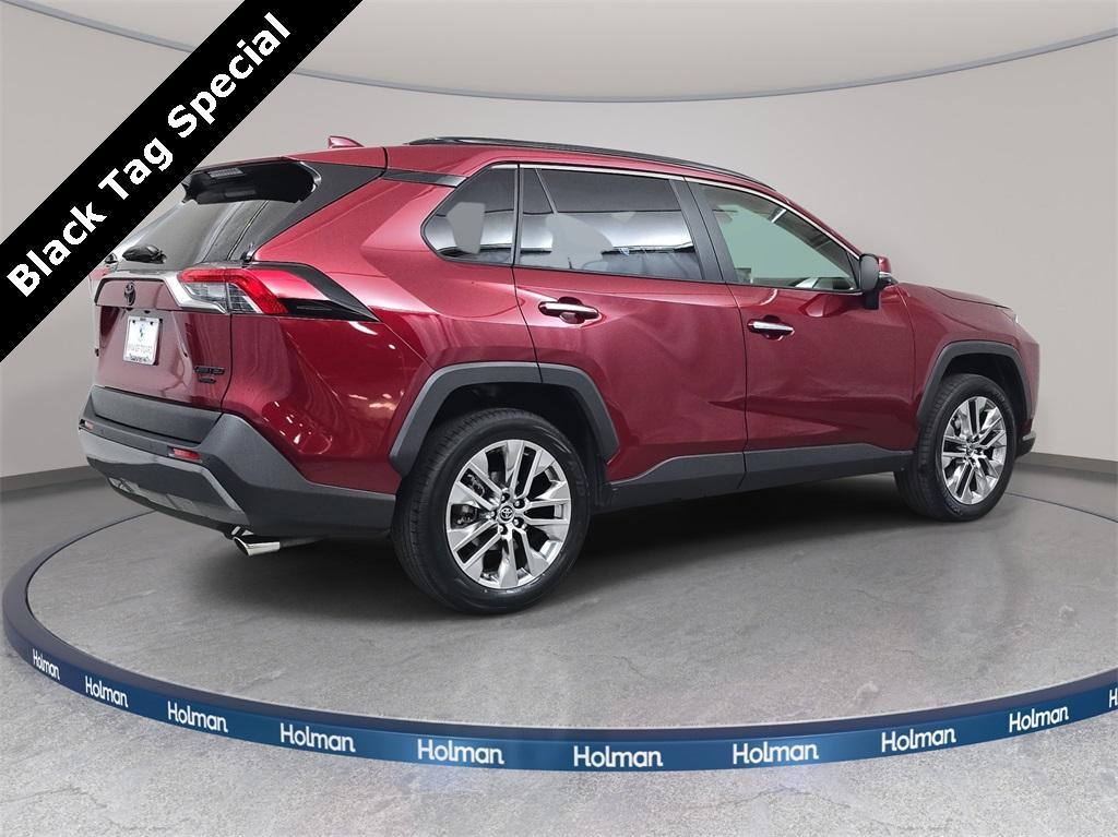 used 2019 Toyota RAV4 car, priced at $28,977