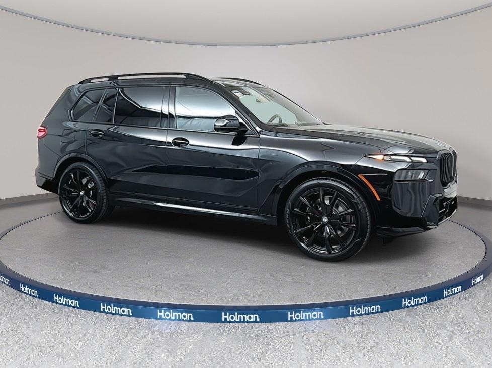 new 2026 BMW X7 car, priced at $102,175