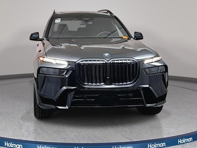 new 2026 BMW X7 car, priced at $102,175