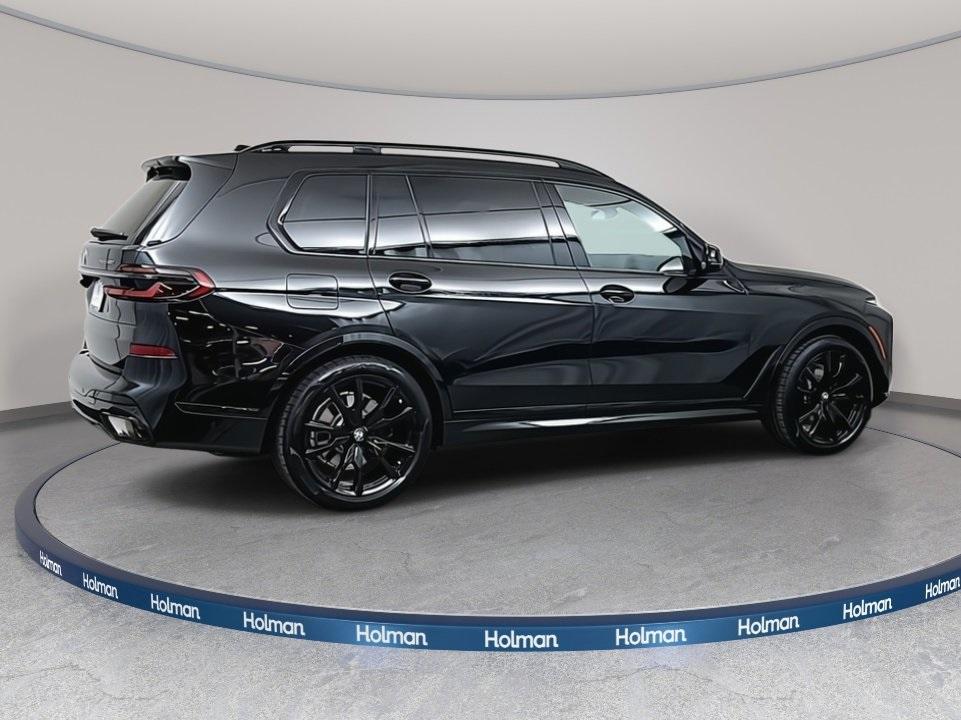 new 2026 BMW X7 car, priced at $102,175