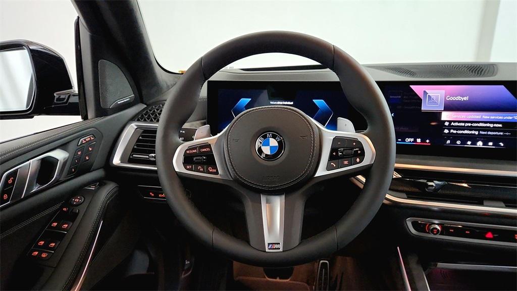 new 2026 BMW X7 car, priced at $102,175
