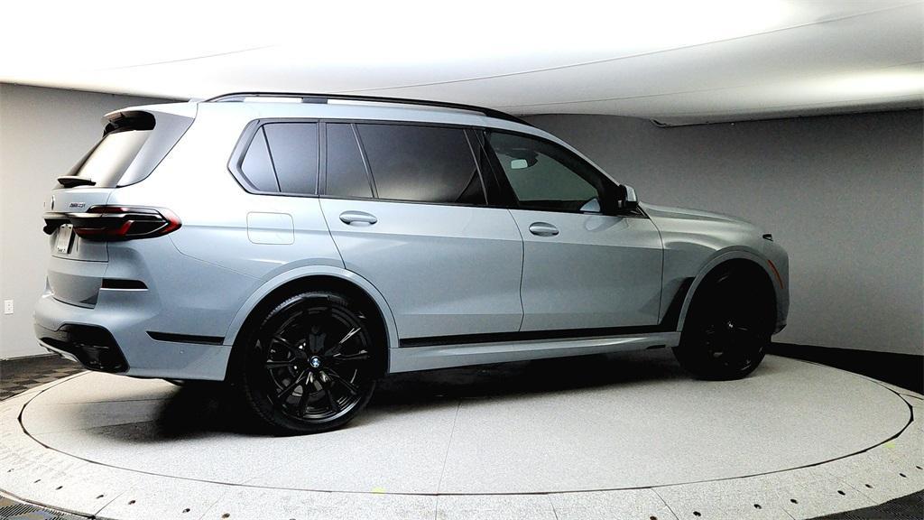 new 2025 BMW X7 car, priced at $98,525