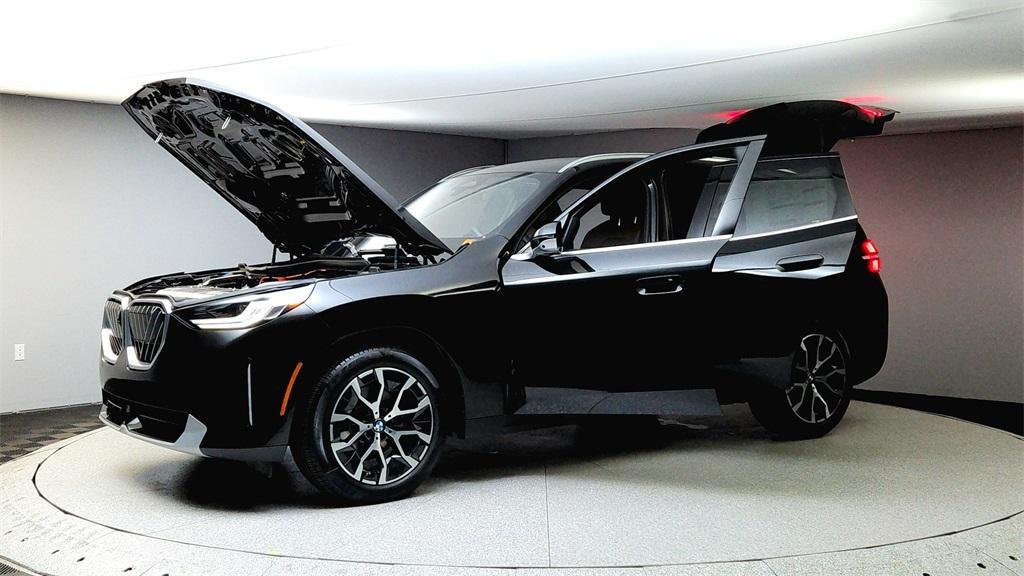 new 2025 BMW X3 car, priced at $55,175