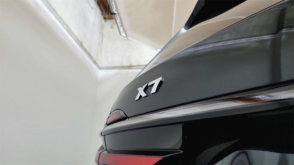new 2026 BMW X7 car, priced at $123,540