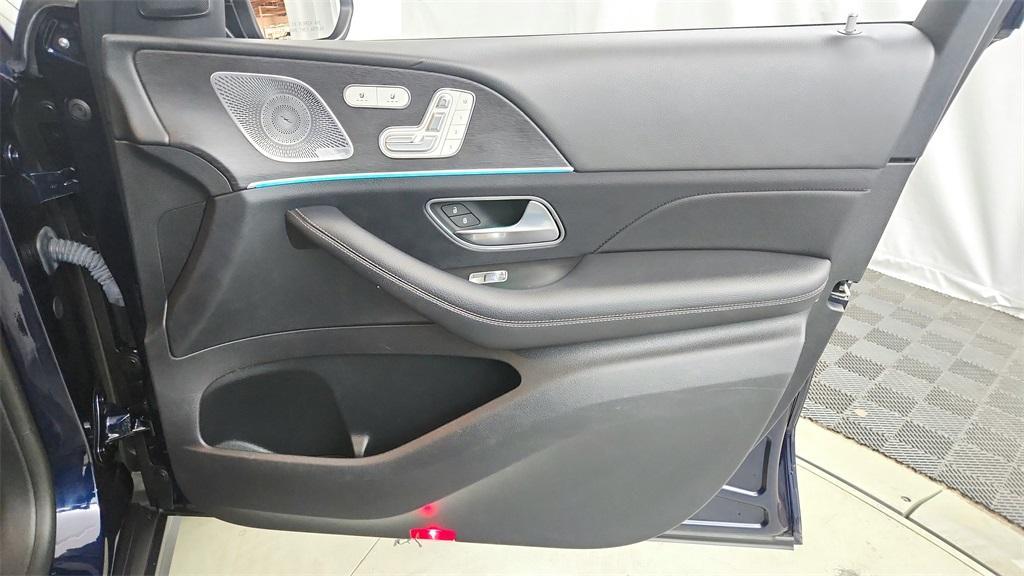 used 2021 Mercedes-Benz GLS 450 car, priced at $44,997