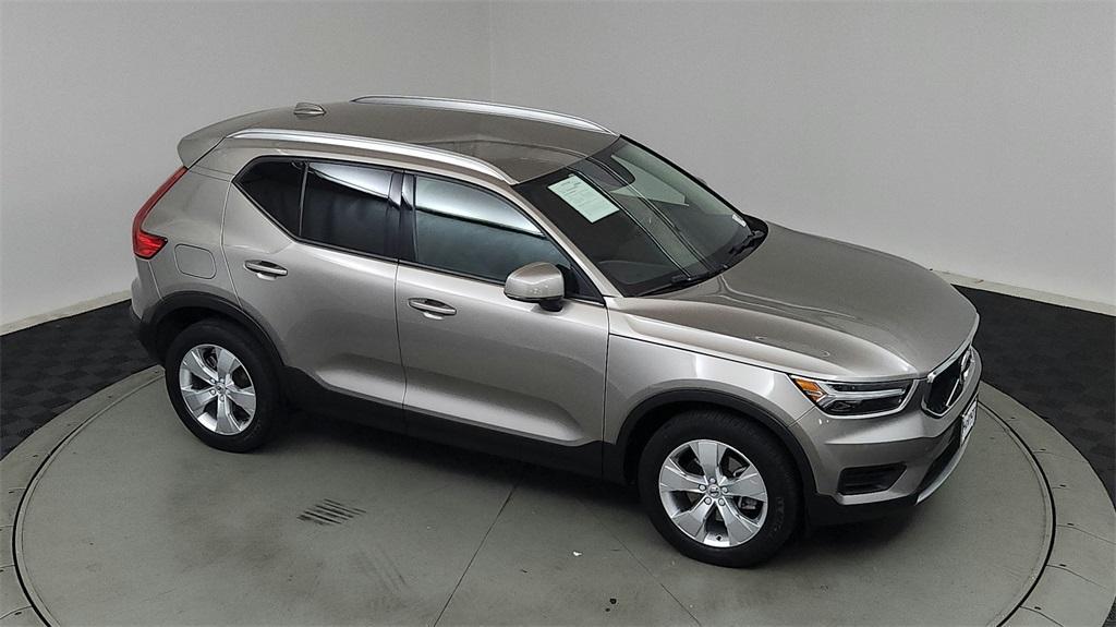 used 2022 Volvo XC40 car, priced at $23,330