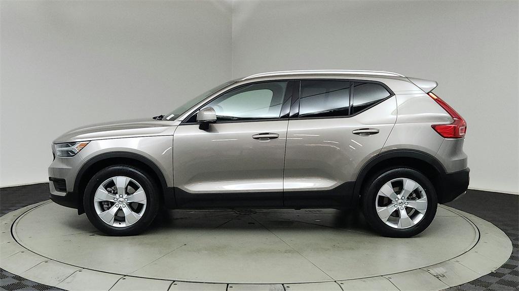 used 2022 Volvo XC40 car, priced at $23,330