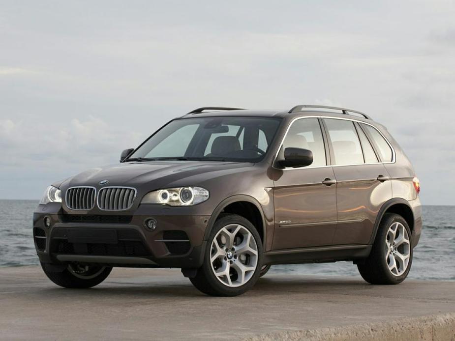 used 2011 BMW X5 car, priced at $17,900