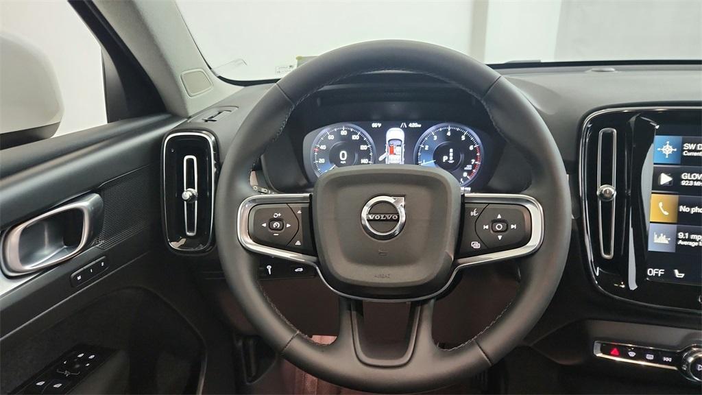 used 2022 Volvo XC40 car, priced at $22,499