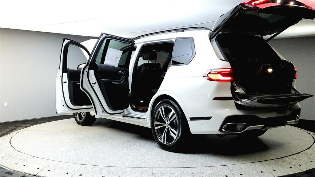 new 2026 BMW X7 car, priced at $97,975