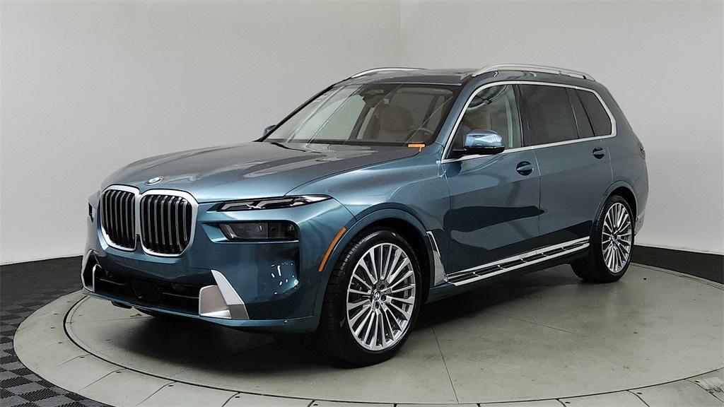 new 2025 BMW X7 car, priced at $94,525