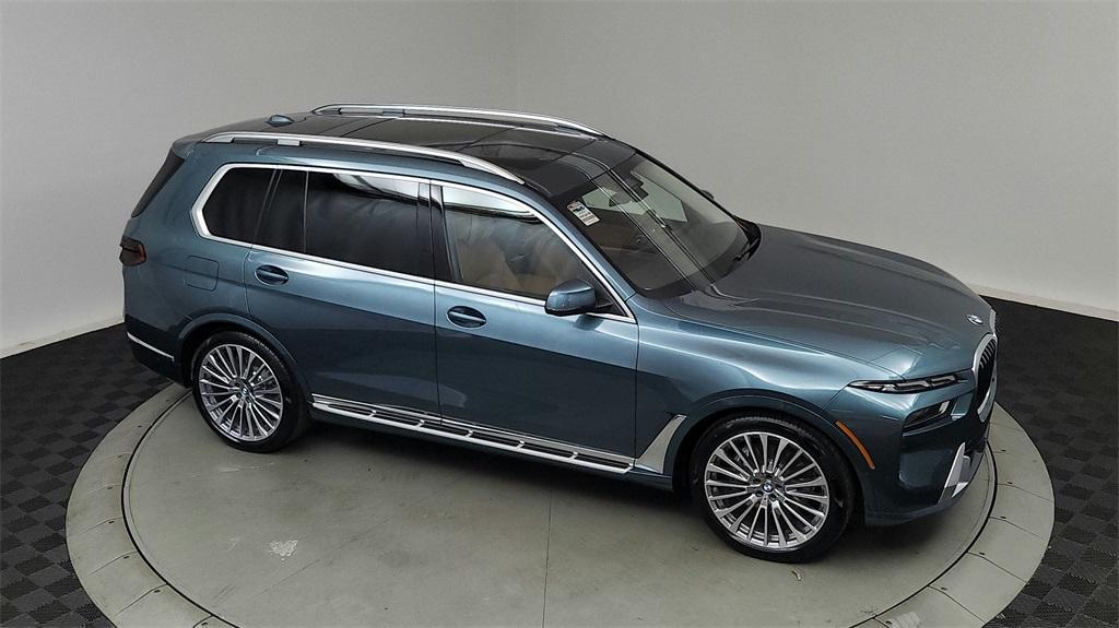 new 2025 BMW X7 car, priced at $94,525