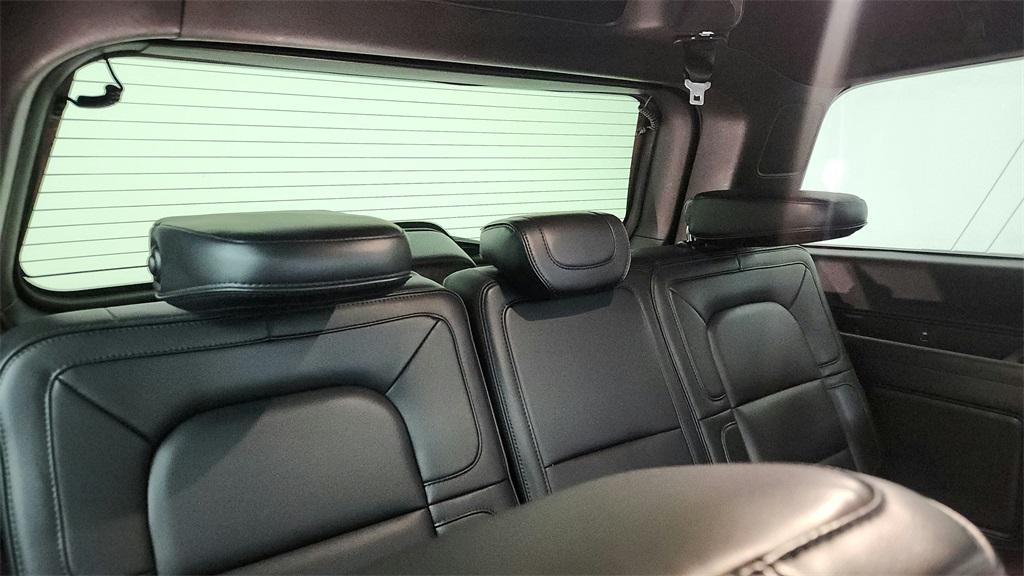 used 2019 Lincoln Navigator car, priced at $38,888