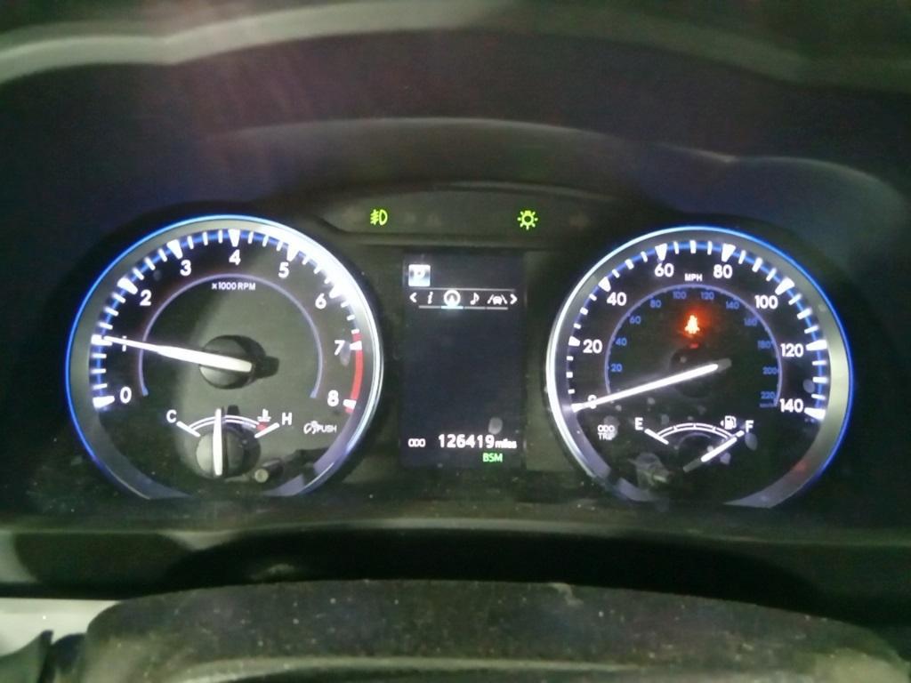 used 2017 Toyota Highlander car, priced at $22,470
