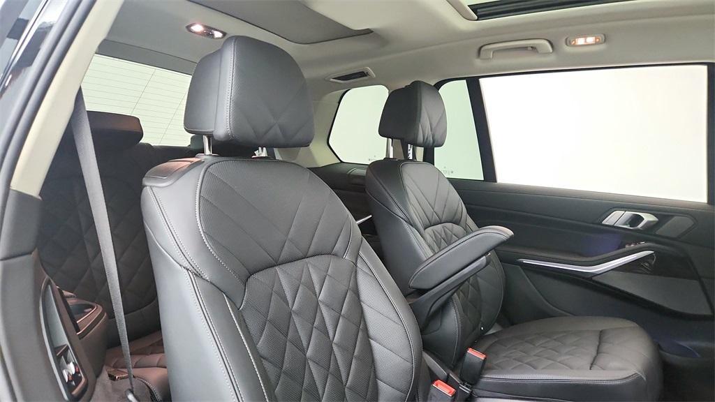 used 2024 BMW X7 car, priced at $75,540