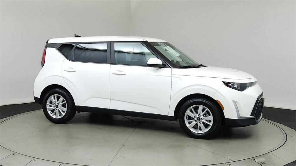used 2024 Kia Soul car, priced at $16,430
