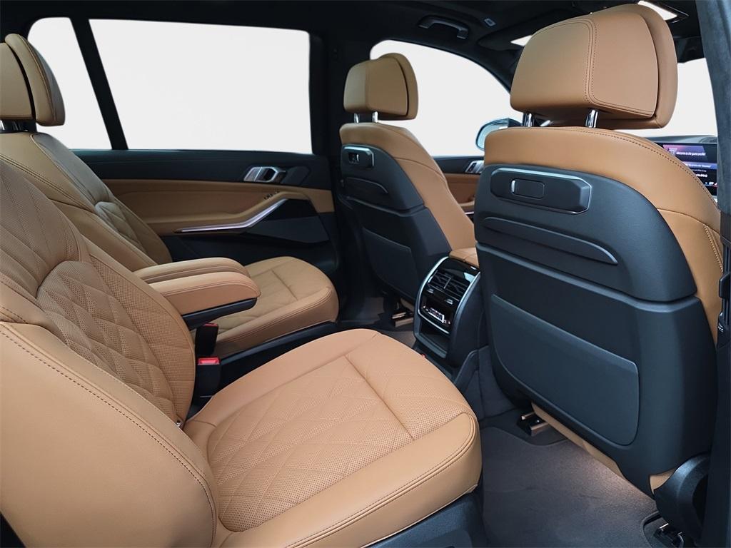 new 2026 BMW X7 car, priced at $98,775