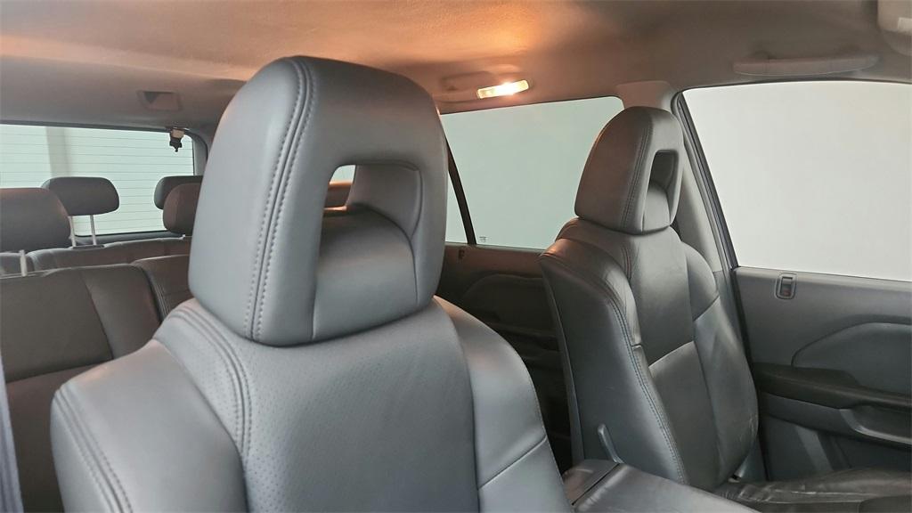 used 2004 Honda Pilot car