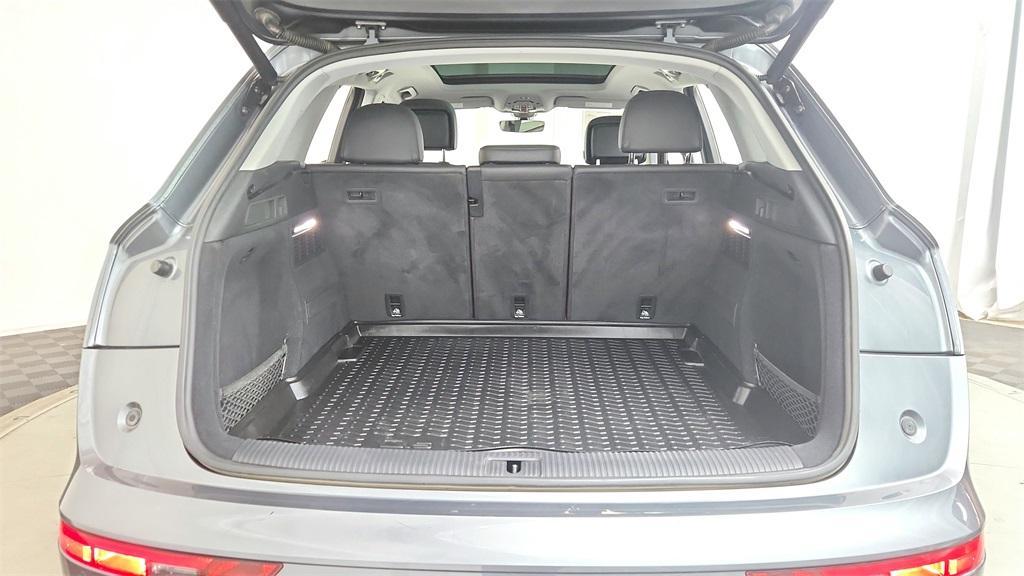 used 2018 Audi Q5 car, priced at $18,888