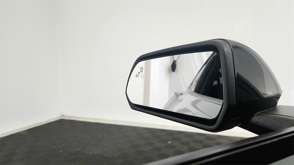 used 2016 Ford Mustang car