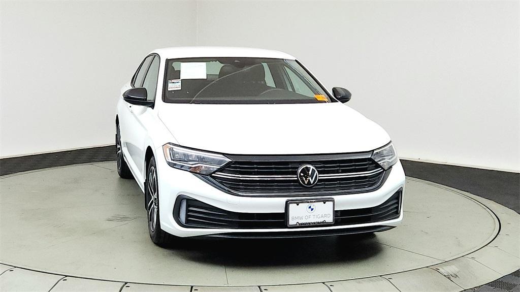 used 2024 Volkswagen Jetta car, priced at $21,997