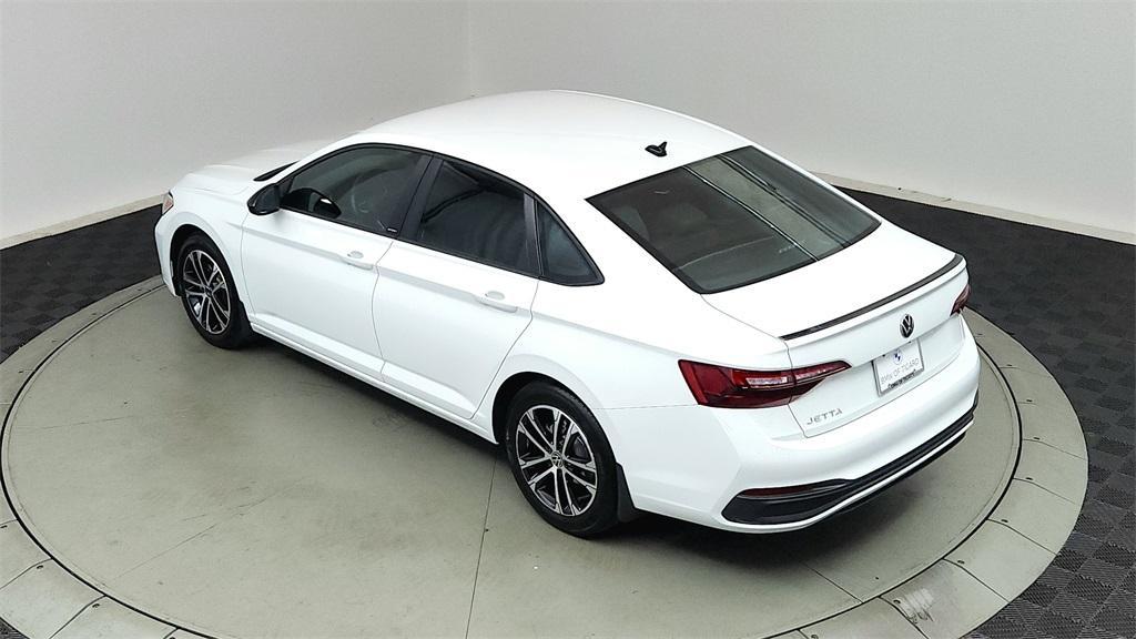 used 2024 Volkswagen Jetta car, priced at $21,997