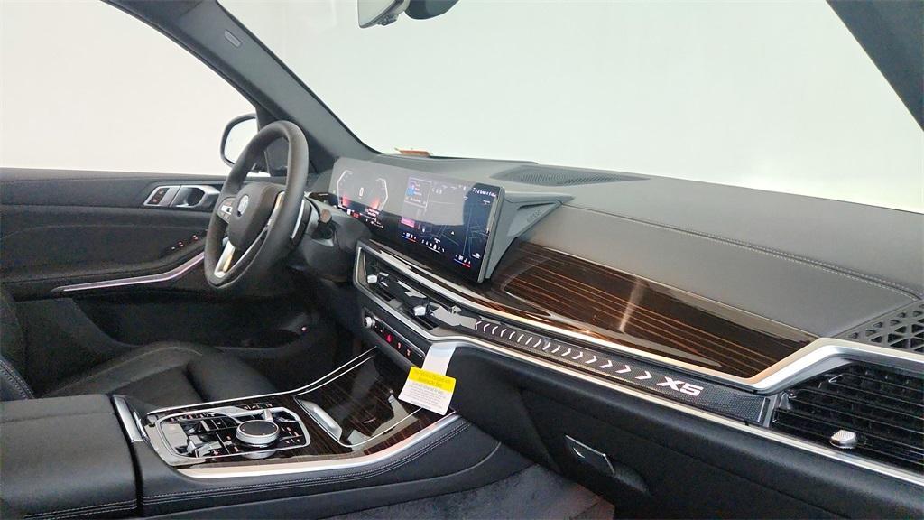 new 2026 BMW X5 PHEV car, priced at $81,025