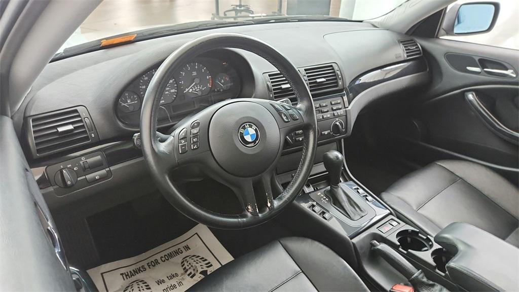 used 2001 BMW 325 car, priced at $9,995