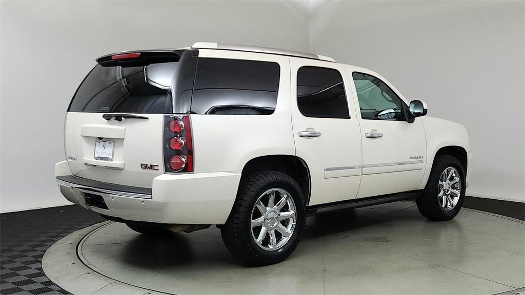 used 2013 GMC Yukon car, priced at $16,895