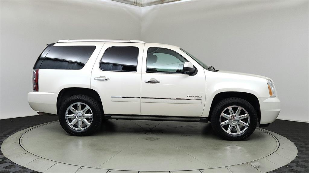 used 2013 GMC Yukon car, priced at $16,895