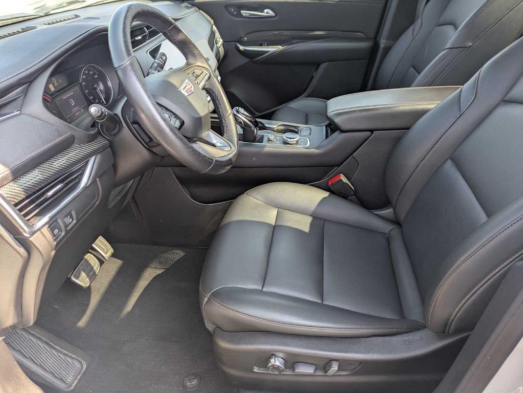used 2021 Cadillac XT4 car, priced at $27,995