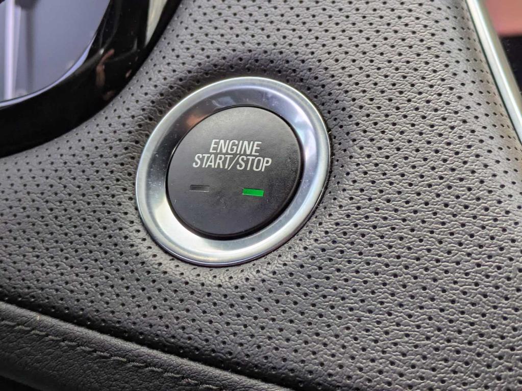 used 2023 Cadillac XT5 car, priced at $33,995